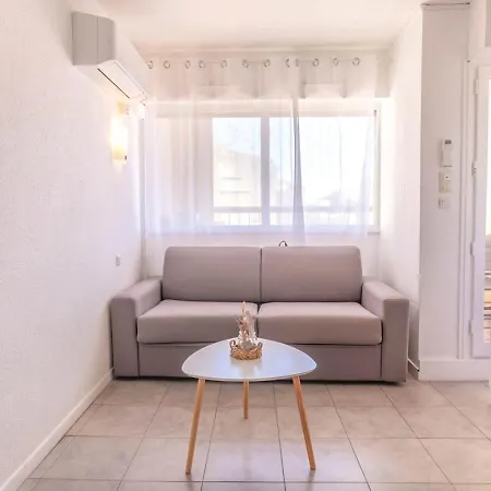 Gio - 4 Personnes, Clim, Piscine, Terrasse *