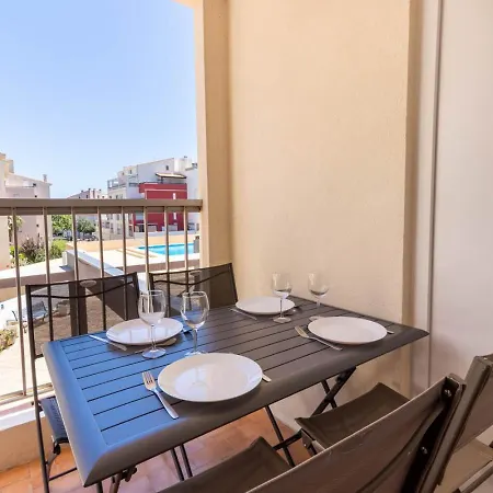 Gio - 4 Personnes, Clim, Piscine, Terrasse