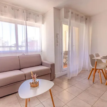 Gio - 4 Personnes, Clim, Piscine, Terrasse Apartament